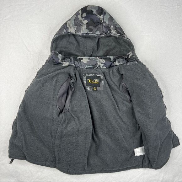 iXtreme Boys Camo Puffer Jacket Hood Fleece Lined Rubber Patch Size 2T Gray - Picture 3 of 6